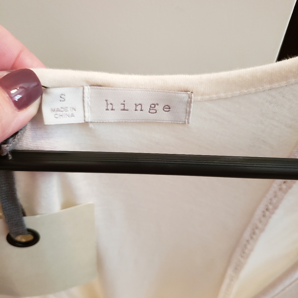 Hinge Tunic - Picture 4 of 5